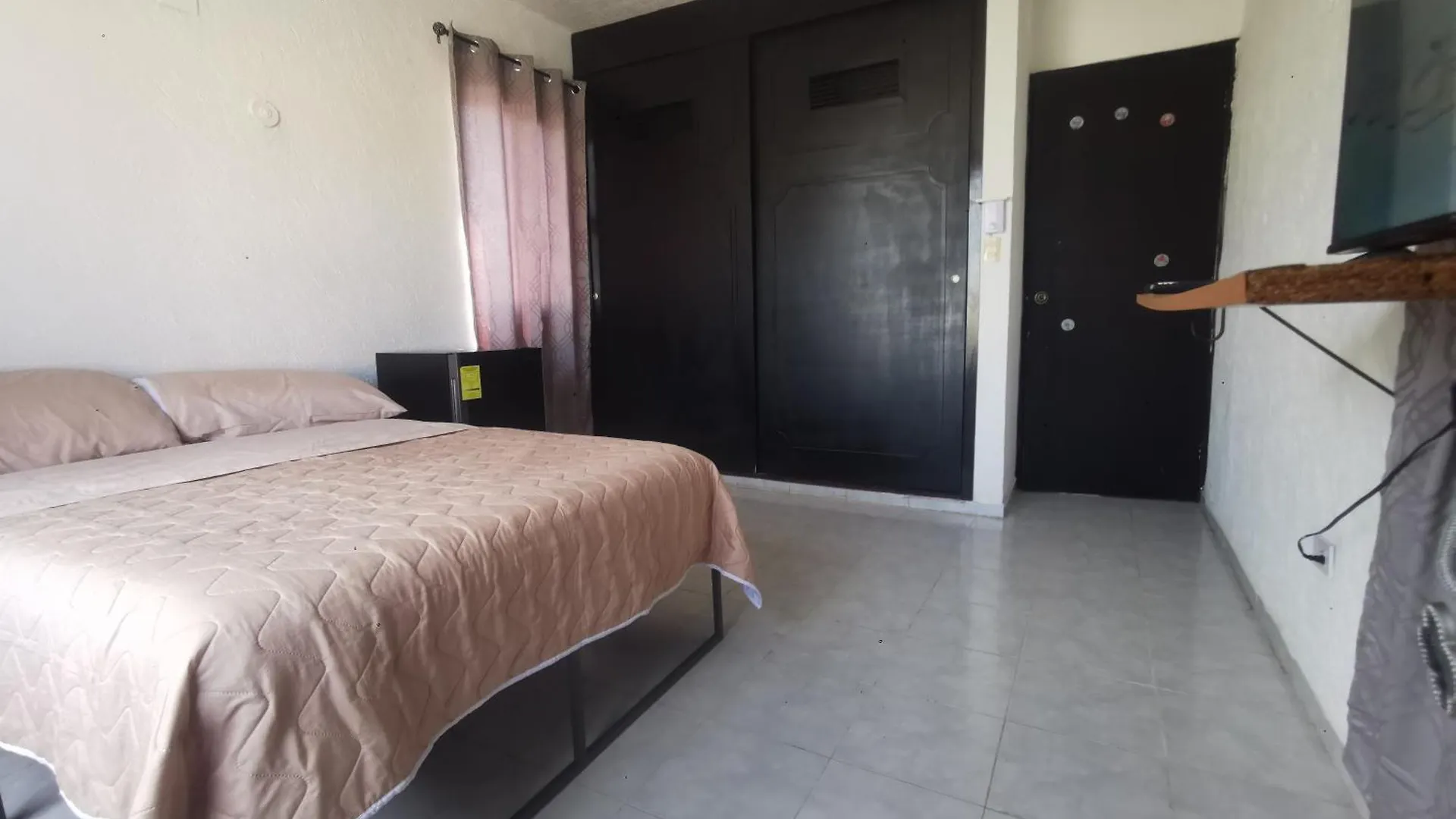Piso Completo. Hasta 9 Personas. Norte Mid Merida 0*,  Mexico