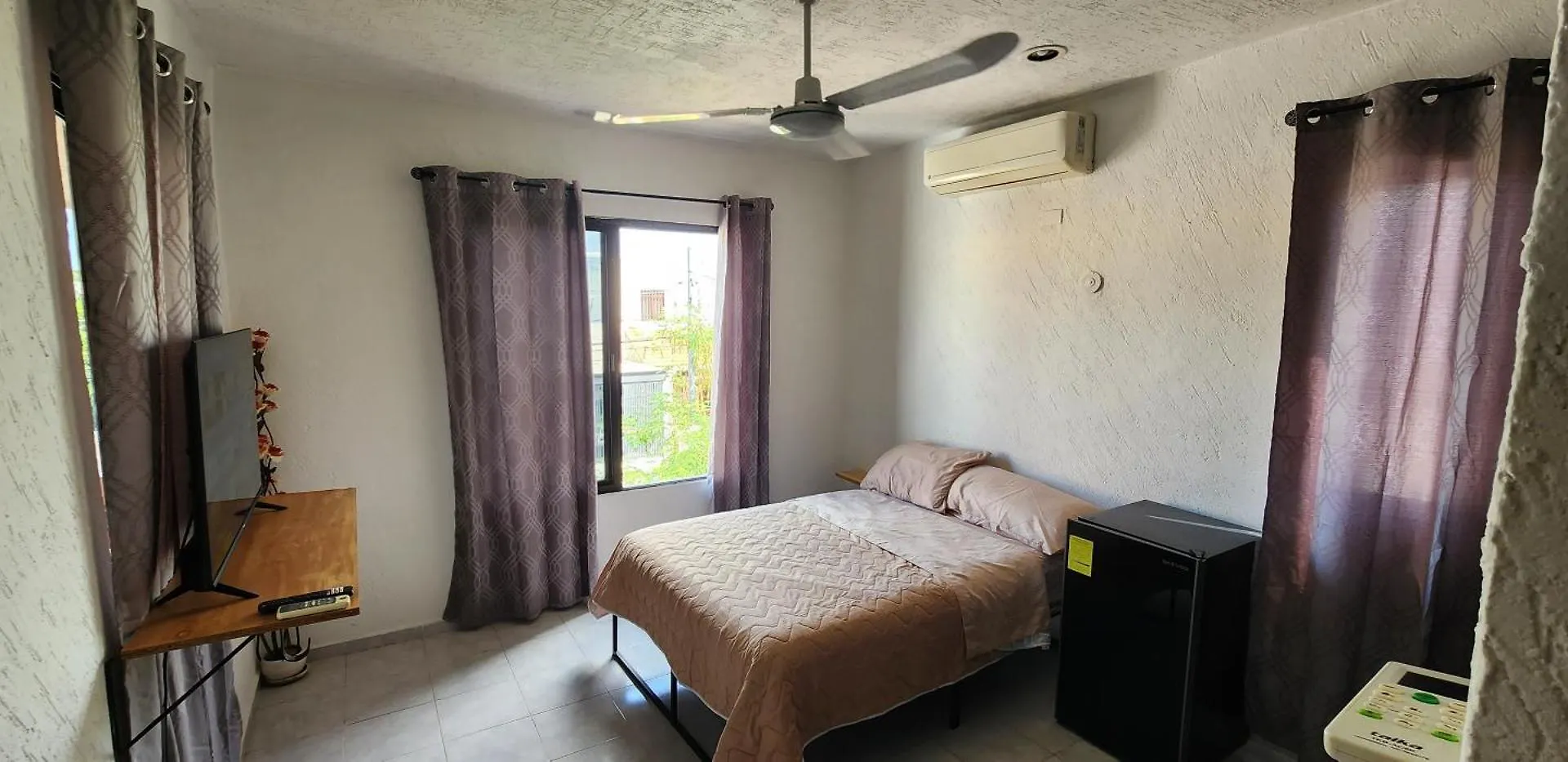 Piso Completo. Hasta 9 Personas. Norte Mid Merida Mexico