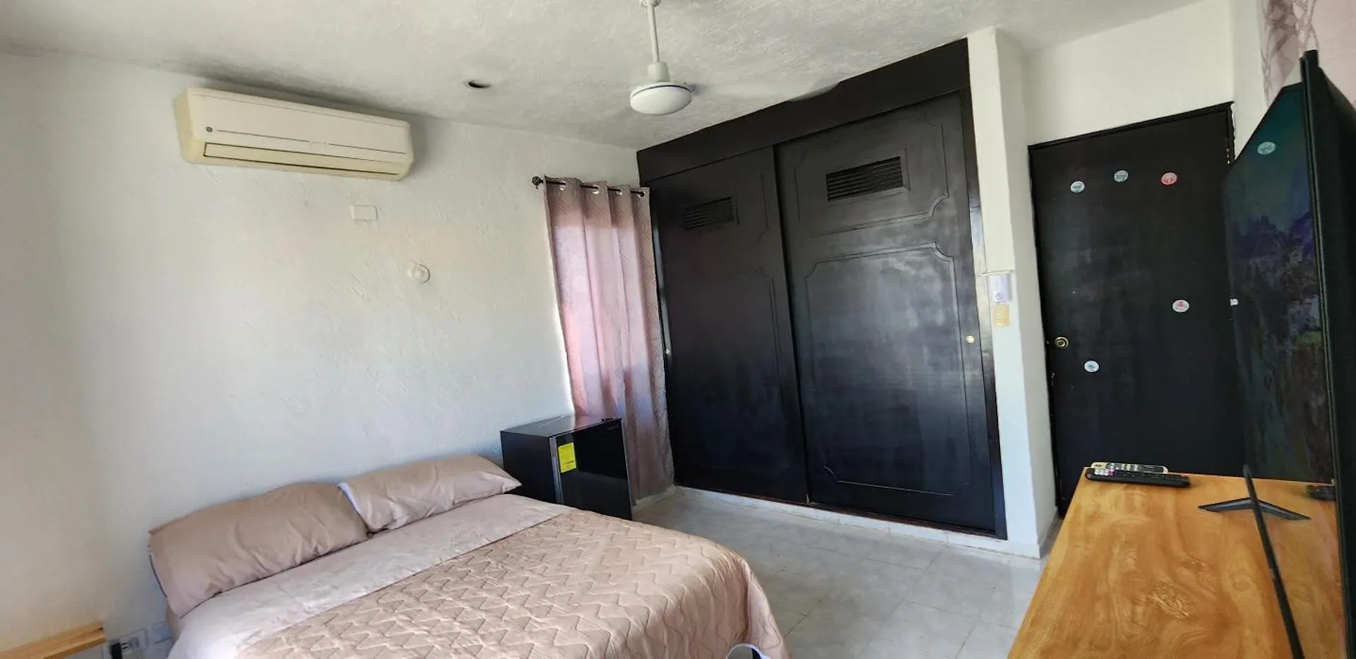 Piso Completo. Hasta 9 Personas. Norte Mid Merida Apartment